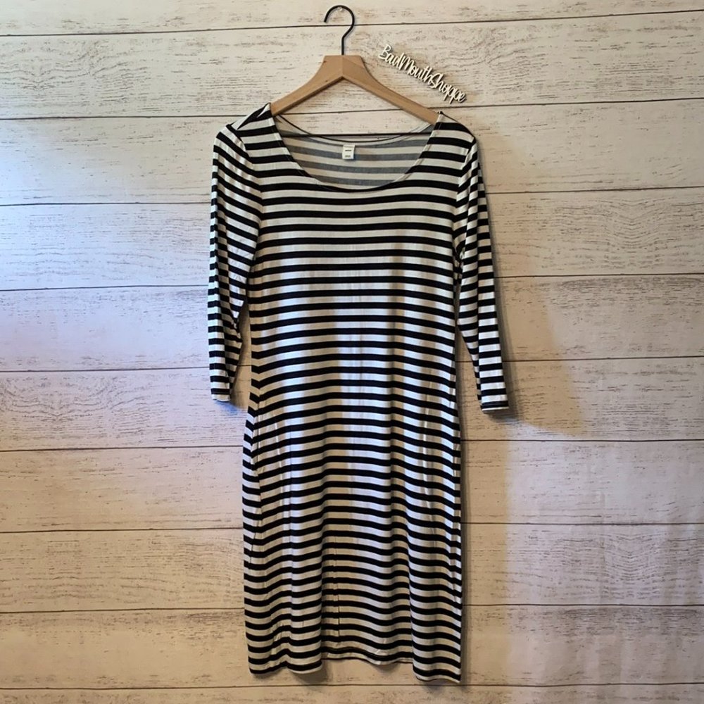 Old Navy Black White Stripe Jersey Knit Stretch Cotton Midi Dress with Pockets